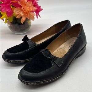Softspots Black Women's Loafers size 9.5 BLO9009G